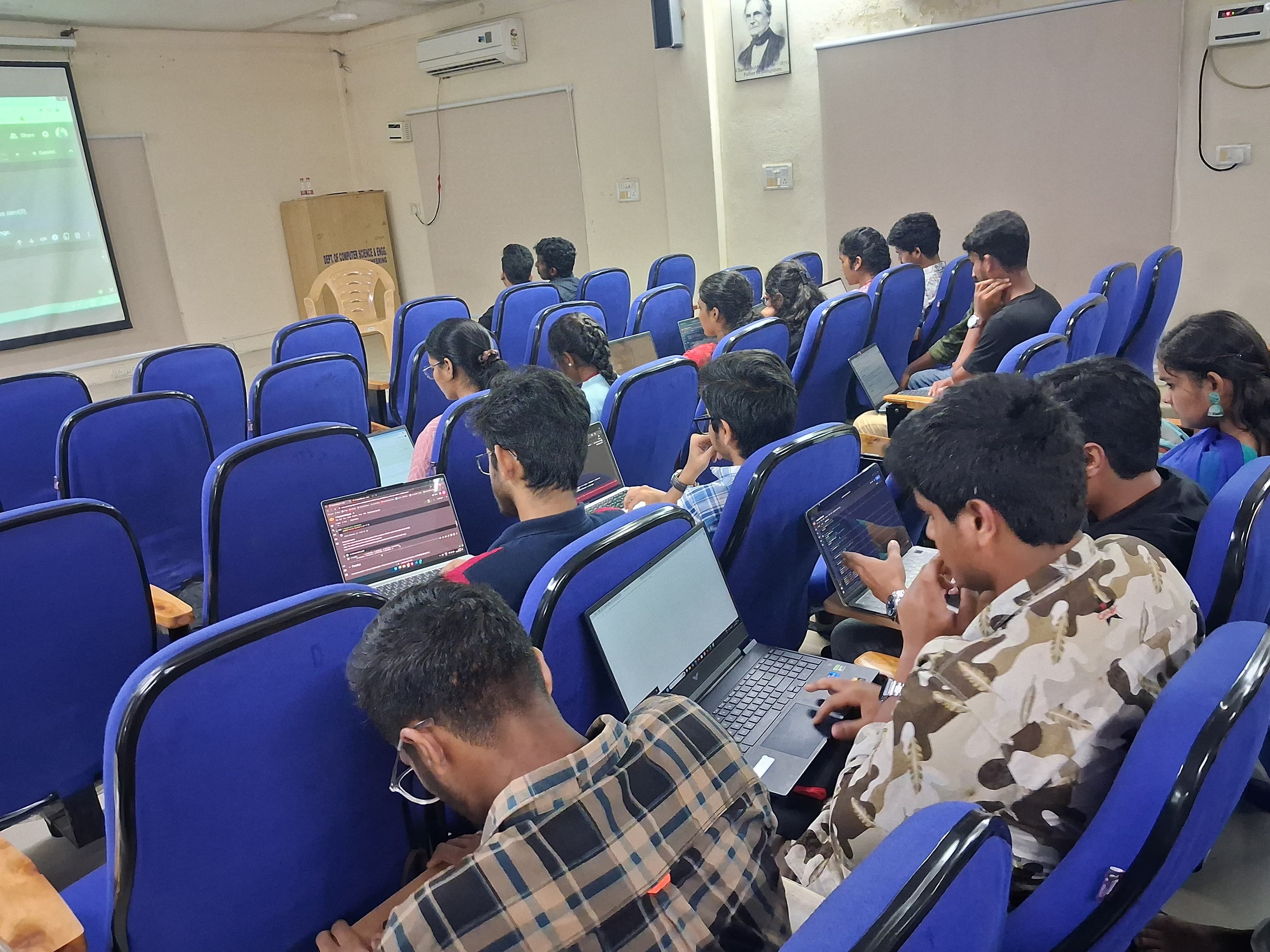 WhatsApp Image 2024-10-21 at 20.12.30 b4e7fbad